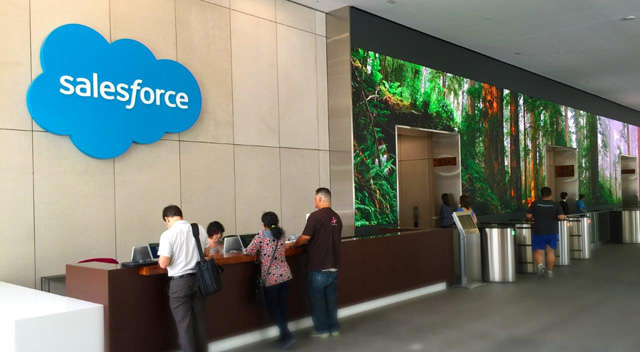 SalesForce-Wall1