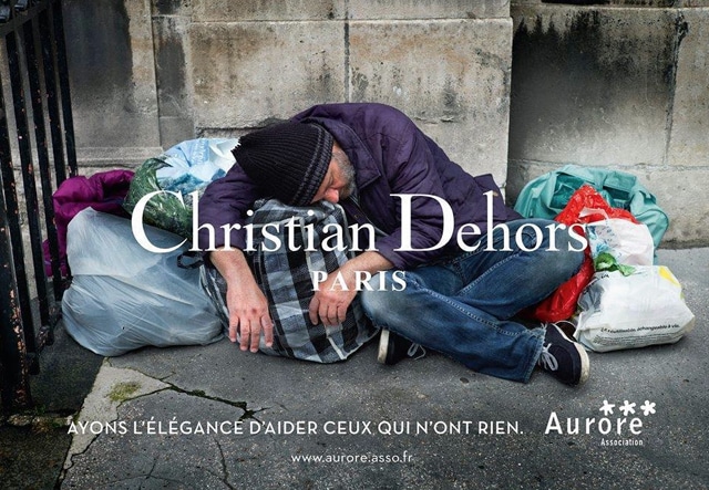 Aurore-Christian-Dehors