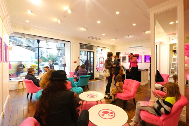 Barbie-Factory_Paris-2013-04