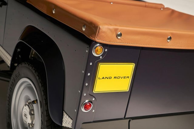 LandRoverDefenderpedalcar12