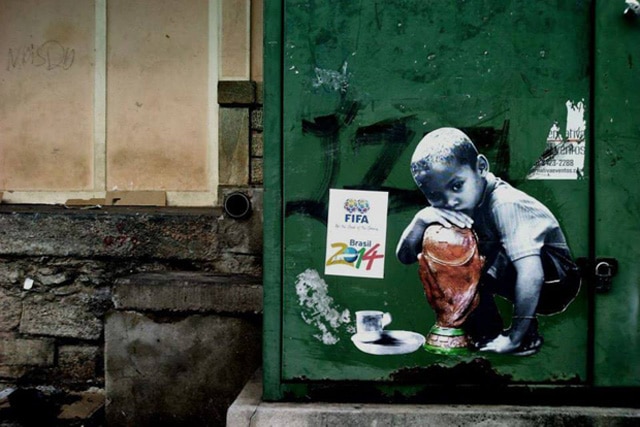 StreetArt-Brazil-anti-world-cup2014-01477