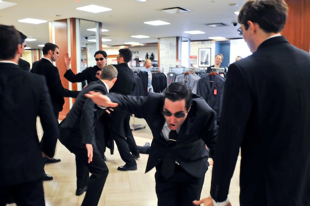 The-Matrix-In-Real-LifeE4-8