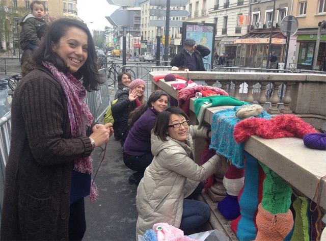 Yarn-Bombing-MairieDesLilas02