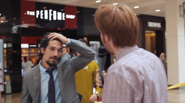 star-trek-teleportation-stuns-shoppers2